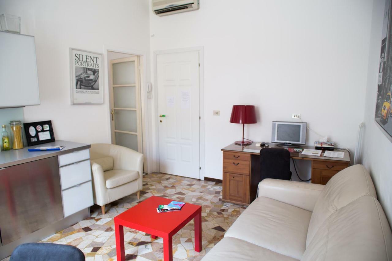 Convenient And Private Place In Милано Екстериор снимка